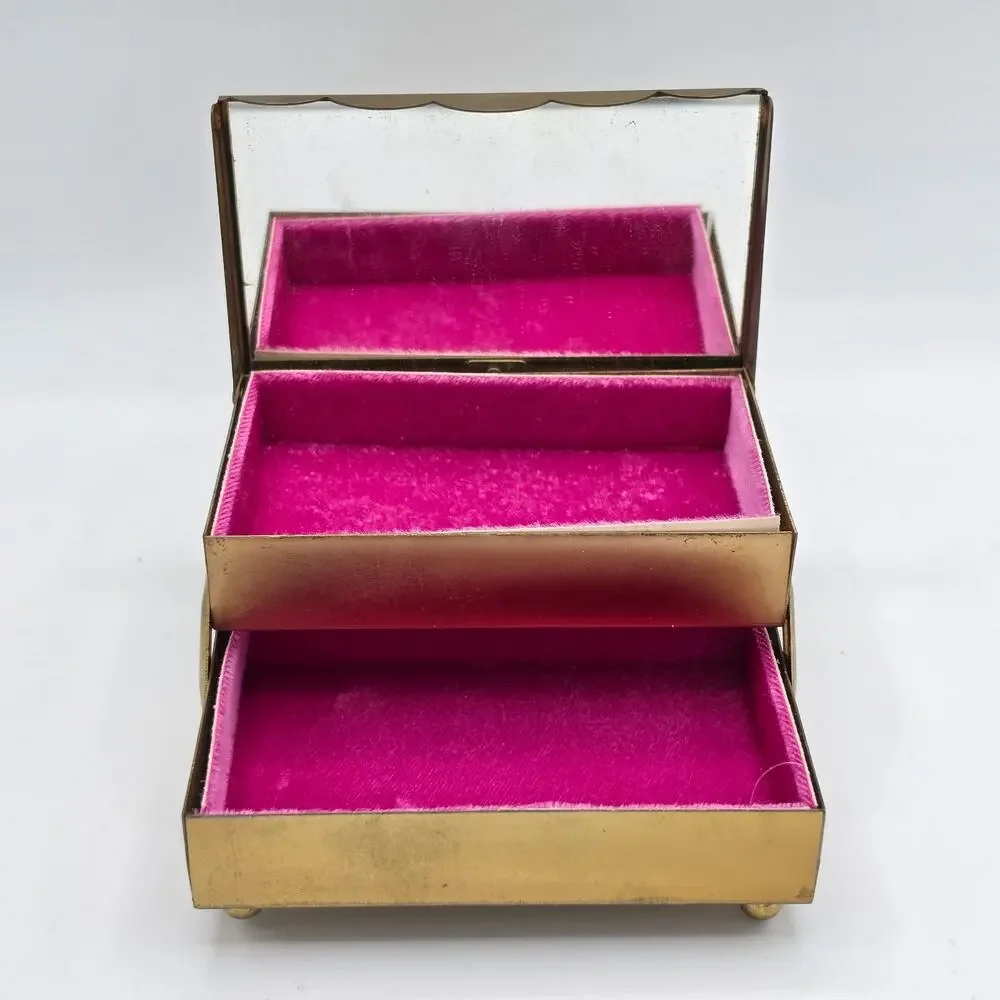 Unbranded vintage gold